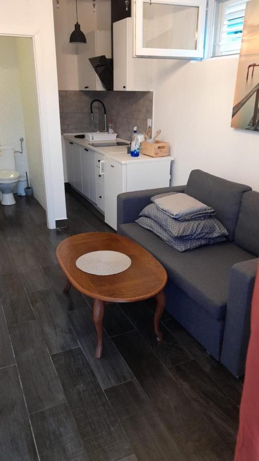 Apartmani Aneri Vir Exterior foto